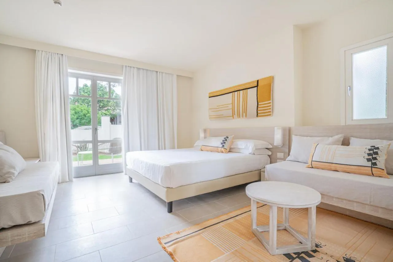 *****  Felix Hotels - Hotel La Coluccia Santa Teresa Gallura Italy